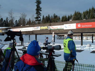 Simone vor dem ersten Schie�en