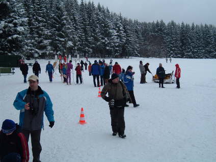 Wir wandern zum KK-Stand