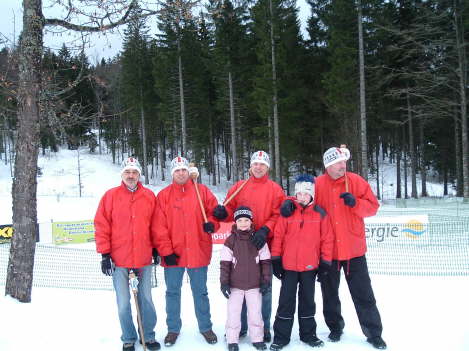 Biathlonfreunde mit Nachwuchs