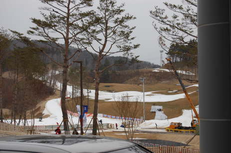 Nur ein wei�es Band