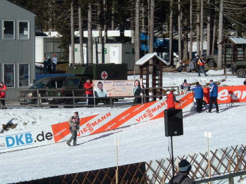 Plakataufbau zum ersten